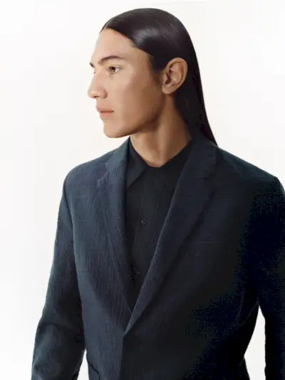 Campanha COS Primavera Verão 2023 Cherokee Jack