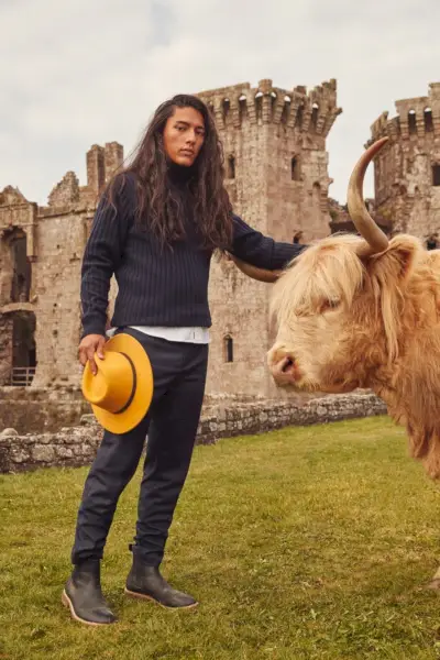 Banana Republic Holiday 2021 Campanie pentru bărbați 020