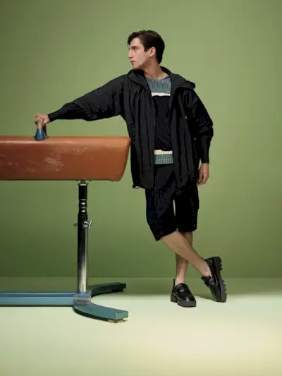 Neiman Marcus Frühjahrskampagne 2024 Issey Miyake