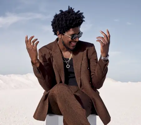 Labrinth Cartier-annons