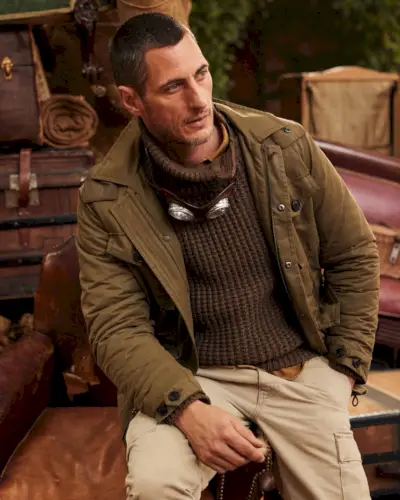 Banana Republic Frühjahrskampagne 2022 001