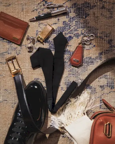 Dunhill oferă accesorii pentru sezonul festiv.