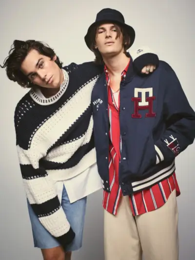 Paris și Dylan Brosnan + Mai multe vedete în campania Tommy Hilfiger