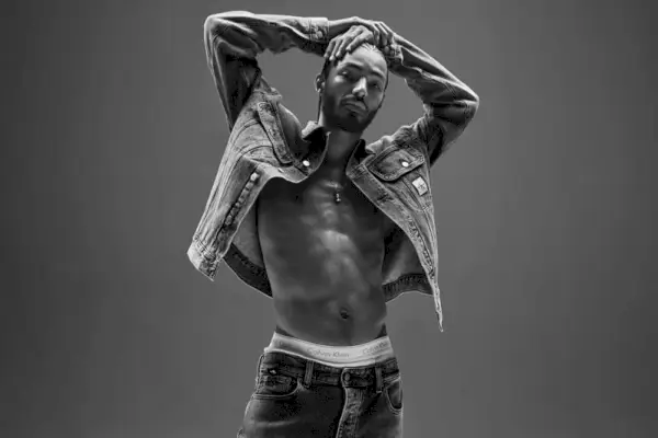 Sage Elsesser Calvin Klein Blank Canvas Lente Zomer 2021 Campagne 001