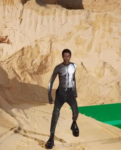 Cherif Douamba 모델 Balmain 캠페인 남성 2022 가을