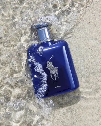 Umelecké dielo POLO Blue Flagrance Bottle Sand Beach 2022