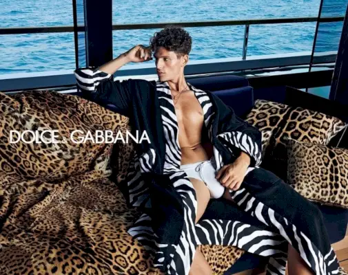 Robă Dolce & Gabbana Casa 2022 Pau Ramis Model Zebra Print