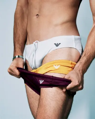 Emporio Armani Beachwear vårsommar 2024 005