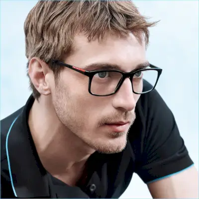 Clément Chabernaud torna a collaborare con Prada per la campagna Eyewear