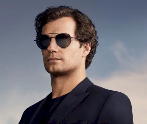 Britský herec Henry Cavill se objeví v BOSS
