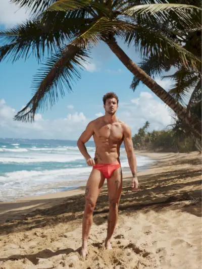 Campagna 2XIST Primavera 2023 Christian Hogue Intimo rosso