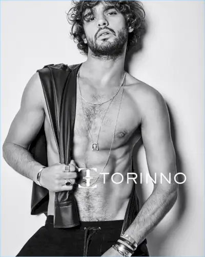 Marlon Teixeira protagoniza la campaña en blanco y negro de Torinno