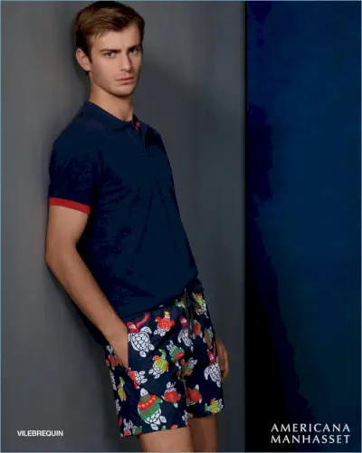 חובק לבוש נופש, בן אלן לובש Vilebrequin.