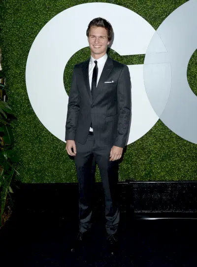 Ansel Elgort, Chris Pratt + další Zúčastněte se GQ Men of the Year Party v Giorgio Armani