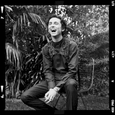 Alle smil, Timothée Chalamet dukker op i en ny fotoshoot.