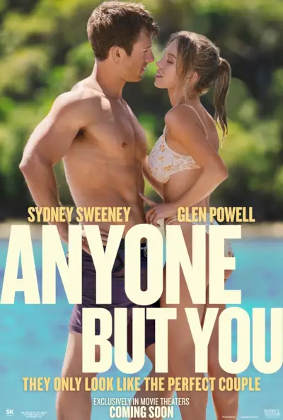 Anyone But You-filmplakat med Glen Powell og Sydney Sweeney.