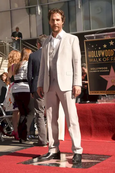 매튜 맥커너히, 헐리우드 명예의 거리에 스타 수상, 돌체 앤 가바나 착용