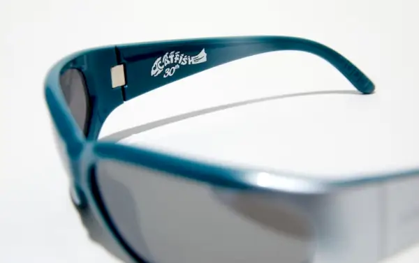 Detalles de las gafas de sol Arnette Catfish