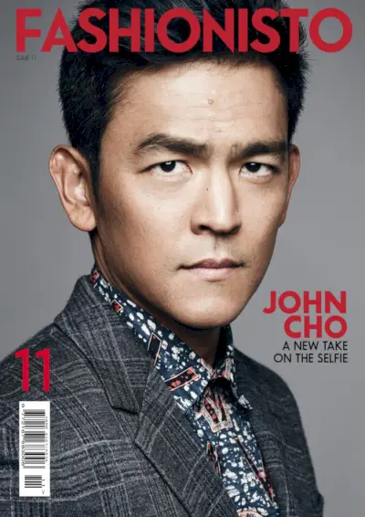John Cho fotografoval Benjo Arwas se stylingem od Franzy Staedtera. Cho nosí všechno oblečení Louis Vuitton.