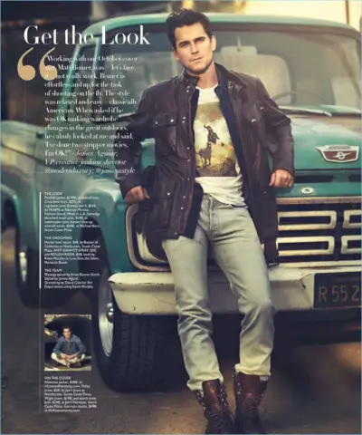 Matt Bomer heeft een leren Belstaff-jas, draagt ​​ook een Rag & Bone-shirt, een Frame-t-shirt, een Todd Snyder-spijkerbroek en Michael Kors-laarzen.