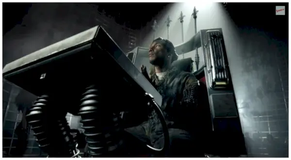 The-Voice-2015-New-Judges-Images-Superbowl-Commercial-008