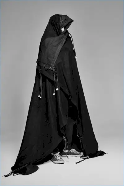 Joaquin Phoenix 2018 oficiali vyrų viršelio fotosesija 003