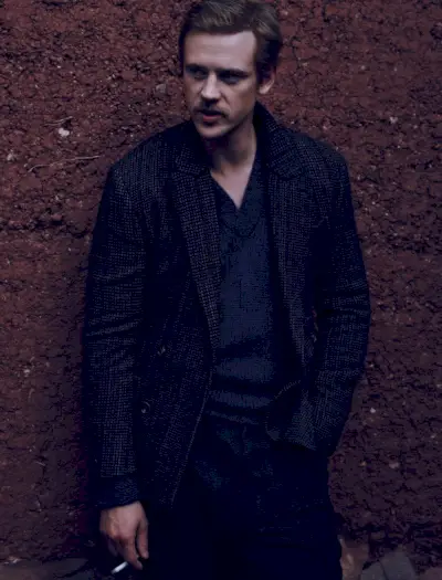 בויד הולברוק שעוצב על ידי אלן קנדי ​​עבור איש העולם.