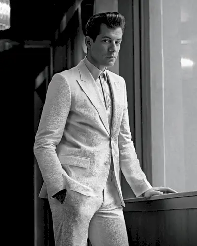 Mark-Ronson-Los-Angeles-Fortroligt-Photo-Shoot-003