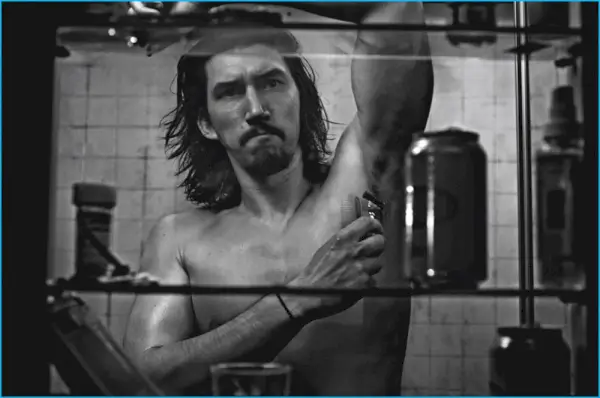 Występując w brudnej sesji zdjęciowej, Adam Driver goli pachy na potrzeby magazynu Interview.