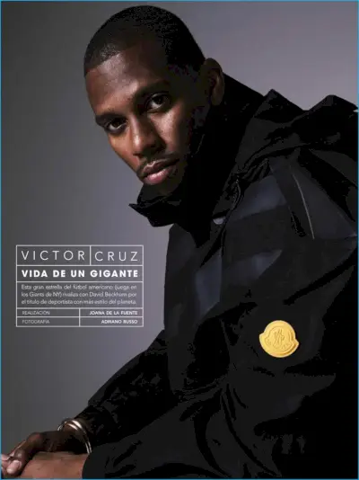 GQ España 촬영을 위한 Victor Cruz 스포츠 Moncler O