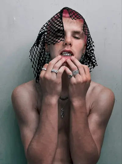 크루즈 베컴 사진 촬영 2022 i D 008