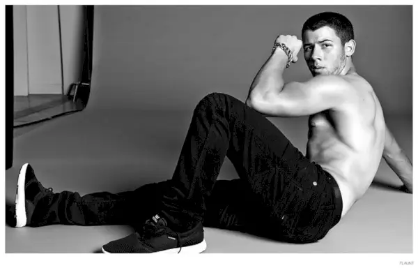 Nick-Jonas-Flaunt-2014-Photo Shoot-006