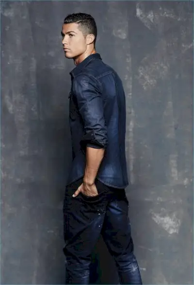Cristiano Ronaldo lanceert CR7-denim