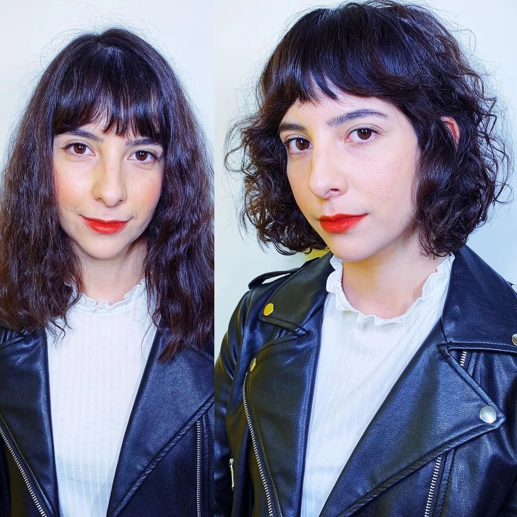 Hakelengde snitt med smell' title=