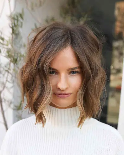 Easy Modern Textured Lob in Choppy Haircut