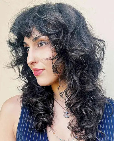 Curly Shag with Interior Razor Carving