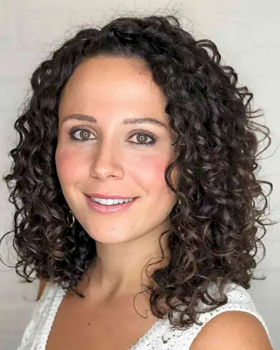 Medium Hair with Textured Curls 