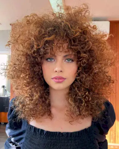 The Fullest Shoulder-Length Curls