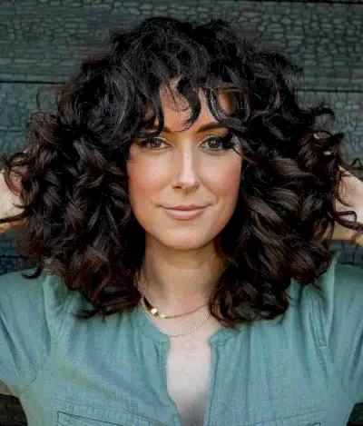 Medium-Length Thick and Full Curls