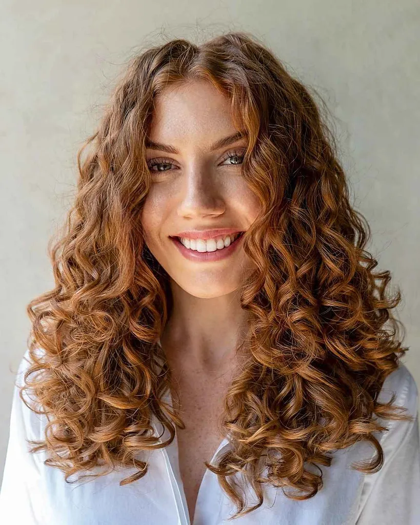 longos cachos de praia da Califórnia com camadas curtas' title=