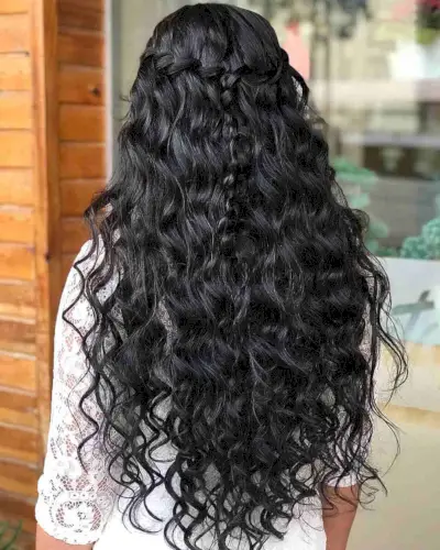 Super Long Black Curls