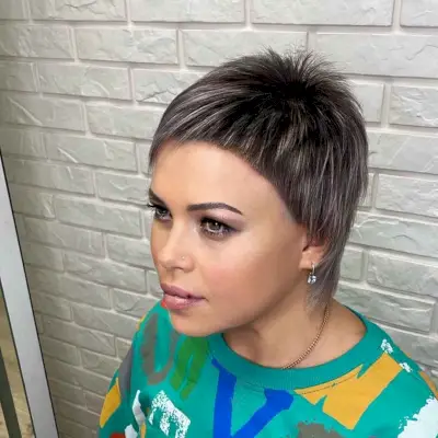 the edgiest short crop