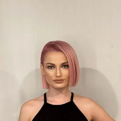 Chic Side-Swept Blunt Bob for Square Face Shapes