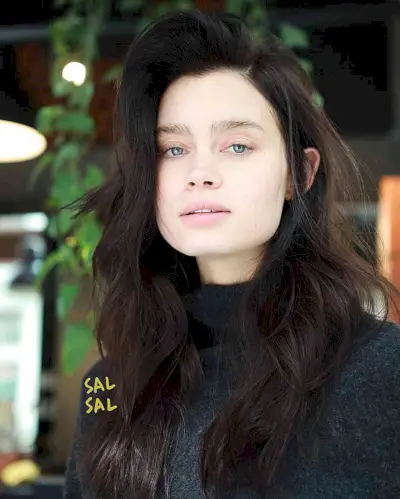 Internal Layering on a Long Cut for Square Faces