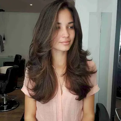 Long Hair with Layers on Oval Face Shape