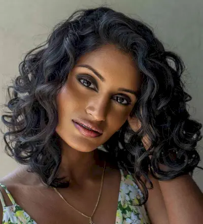 Medium-Length Curly Hair for Square Face Shapes