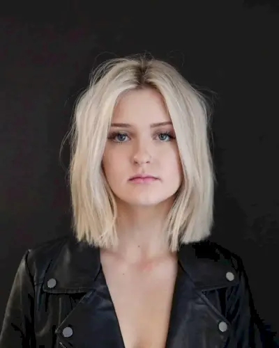 Mid-length bob cut and square face