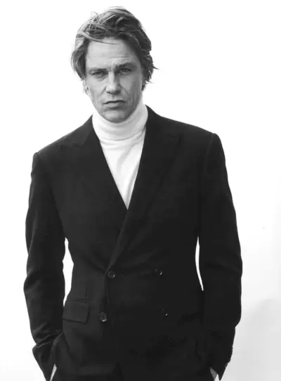 Et svart-hvitt portrett av Andre van Noord