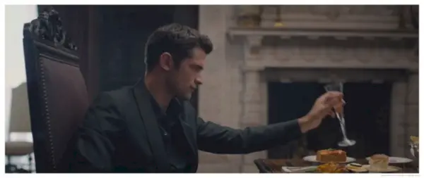 Sean-OPry-Taylor-Swift-Blank-Space-Music-Video-Screen-Captures-003