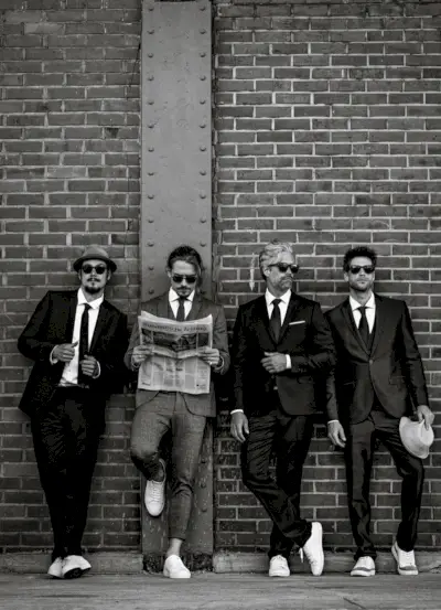 Ric Wersig, Soehnke Twardzik 등 'On the Waterfront'의 작품 더보기